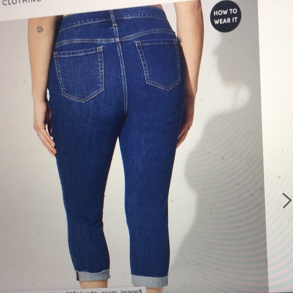 Torrid Crop Boyfriend Vintage Stretch - Picture 2 of 8